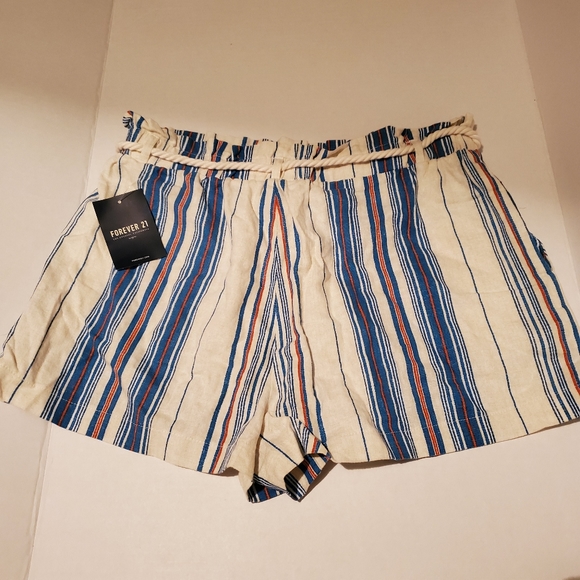 Forever21 Medium Blue/Cream Striped Shorts - Picture 2 of 4